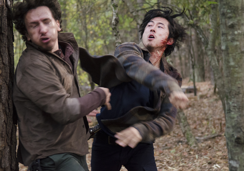 Illustration for article titled On The Walking Dead, Rick Saves Alexandria, But At
What Cost?